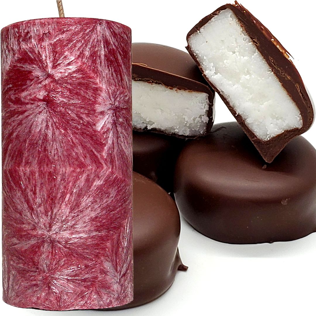 Chocolate Peppermint Scented Palm Wax Pillar Candle