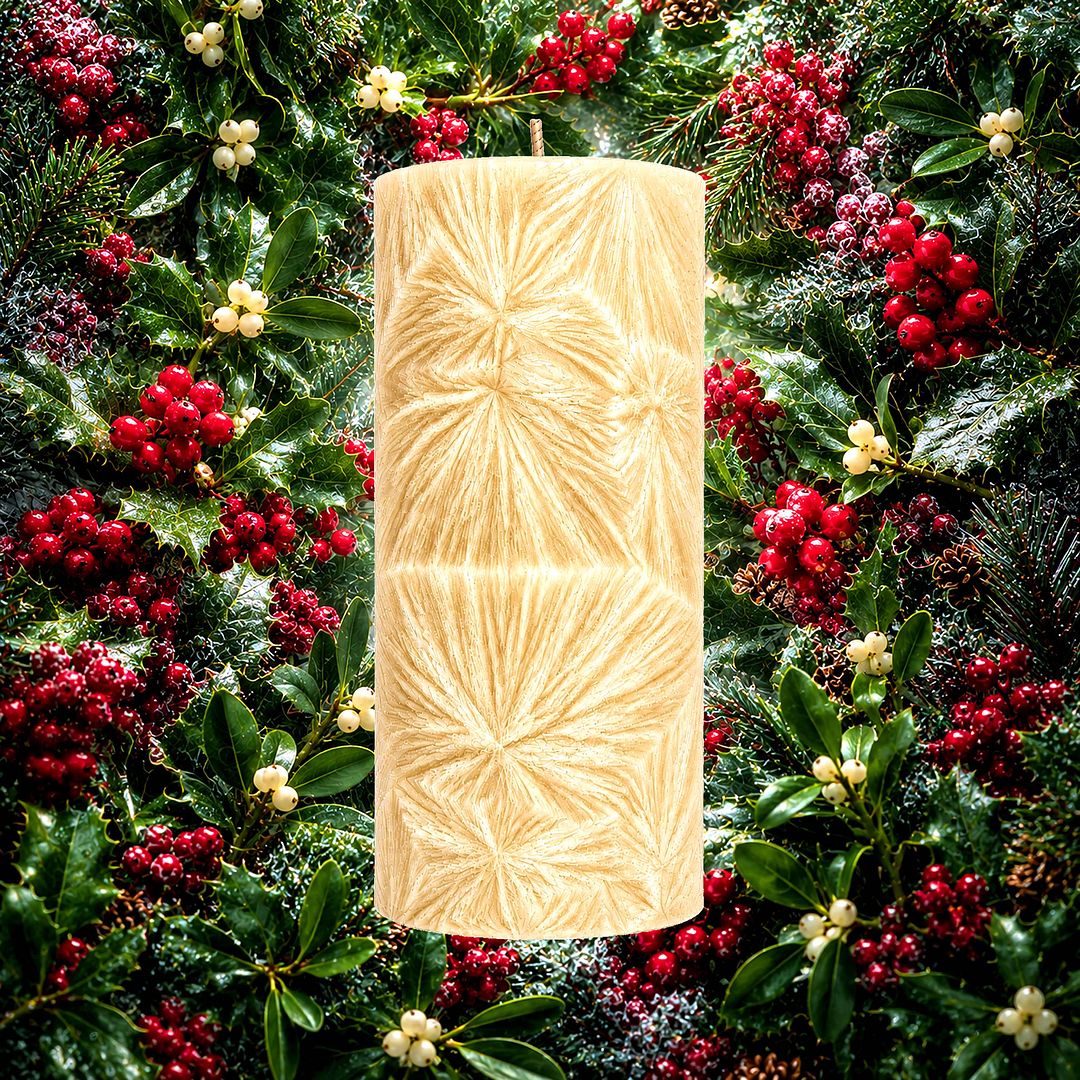 Mistletoe & Holly Berry plant based Pillar Candle – vegan, cruelty-free featuring festive hollyberry and fresh winter greenery, handmade in Australia.