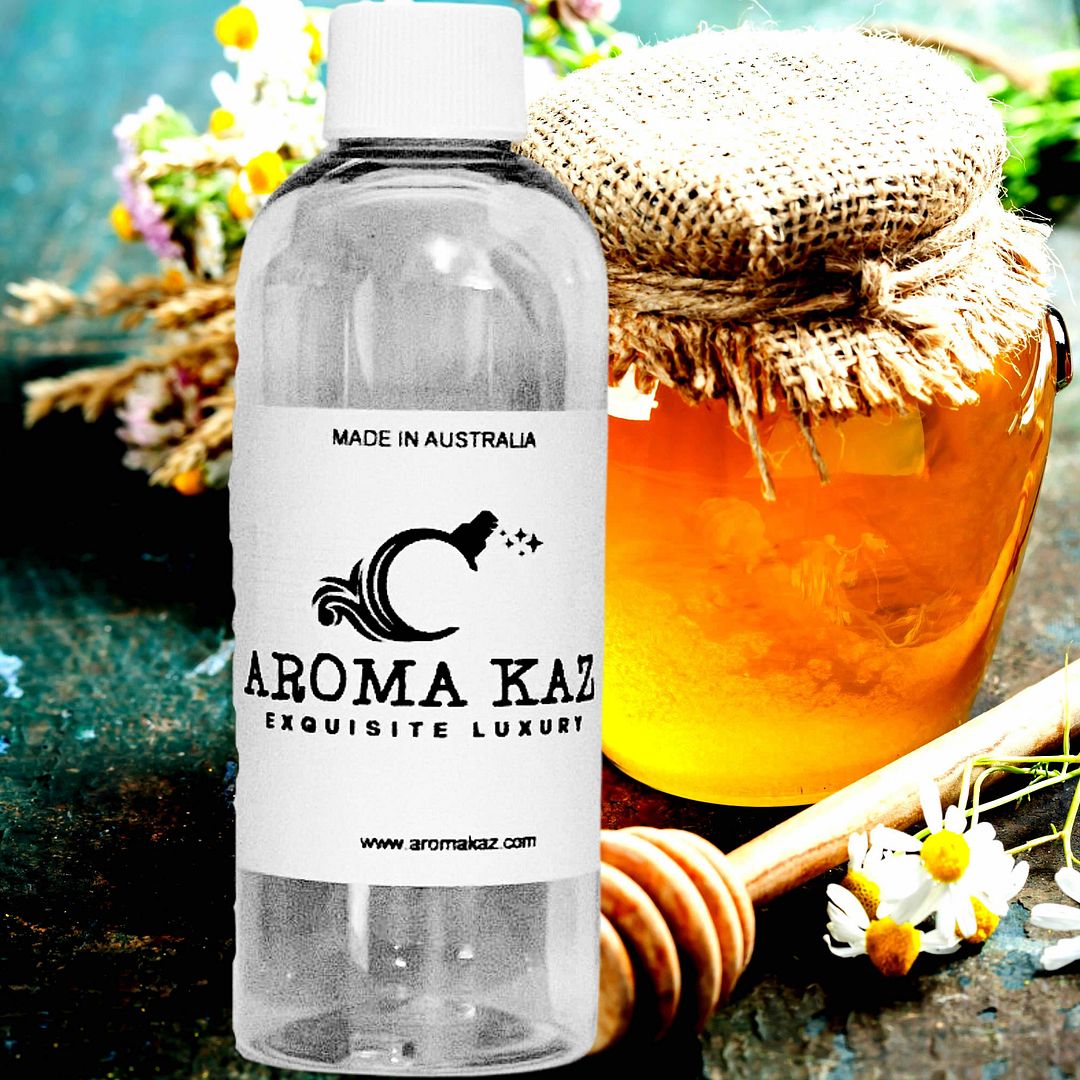 Manuka Honey Vegan candle and soap making fragrance oil, cruelty-free and made in Australia. Ideal for DIY crafts, candles, soaps, bath body and home fragrance projects.