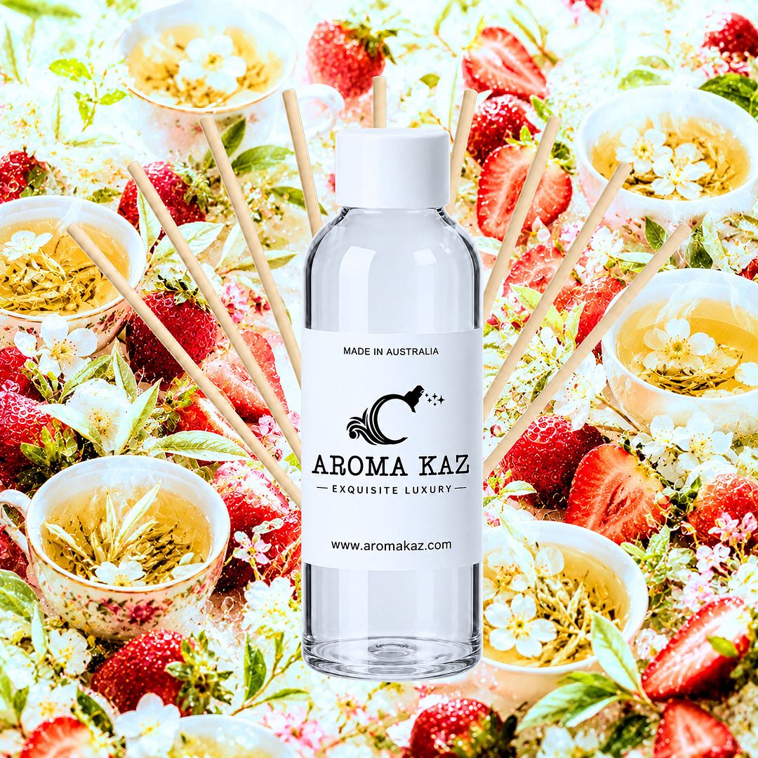 White Tea & Strawberries Diffuser Fragrance Oil Refill – vegan, cruelty-free featuring juicy strawberries and sweet white tea, handmade in Australia.