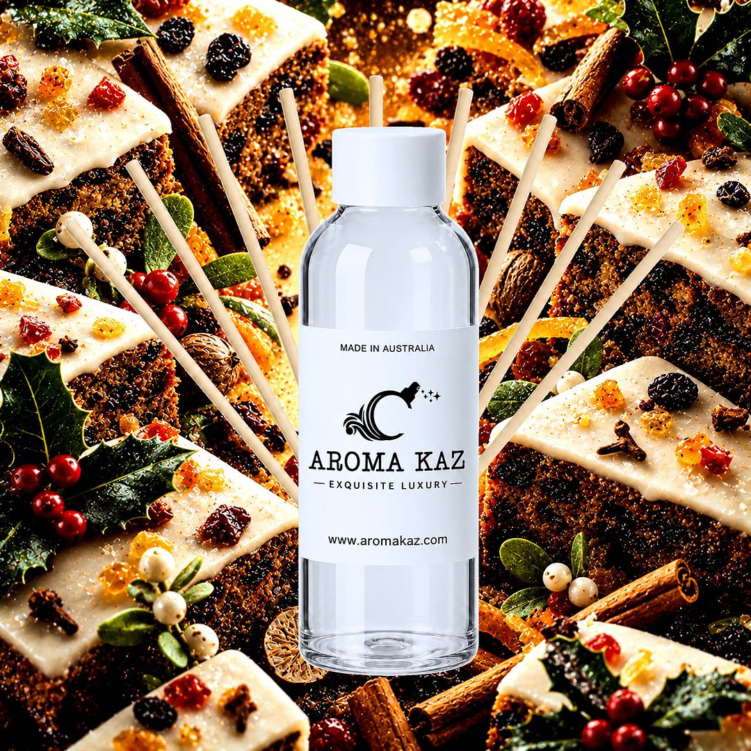 Vanilla Iced Christmas Cake Diffuser Fragrance Oil Refill – vegan, cruelty-free featuring spiced fruitcake, vanilla icing, and festive sweetness, handmade in Australia.