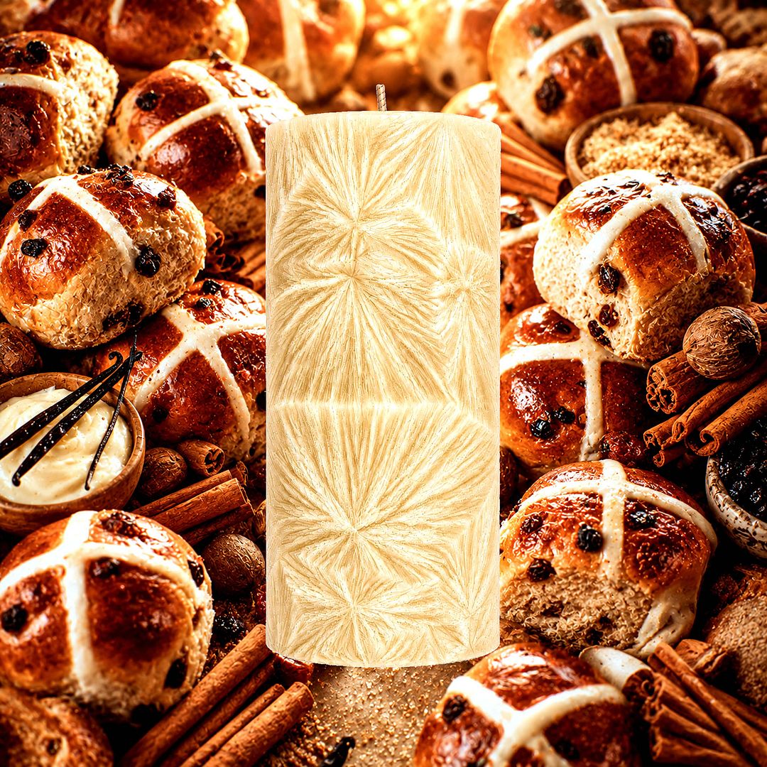 Hot Cross Buns plant based Pillar Candle – vegan, cruelty-free featuring warm bakery spices, sweet dough, and vanilla icing notes, handmade in Australia.
