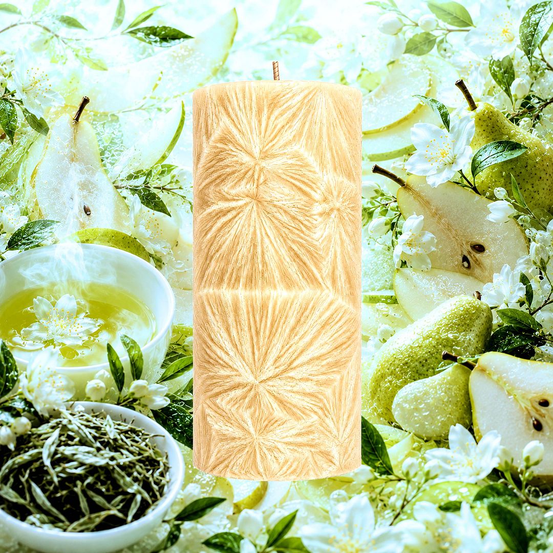 White Tea & French Pears plant based Pillar Candle – vegan, cruelty-free featuring fruity fresh pears and sweetened white tea, handmade in Australia.