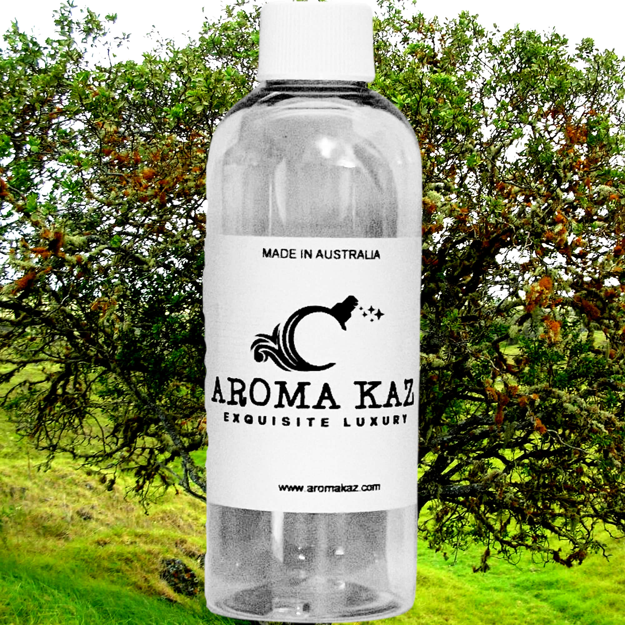 Vetiver & Sandalwood fragrance oil for candle making, soap making and perfume blending – vegan, cruelty-free featuring deep vetiver and warm sandalwood, handmade in Australia.